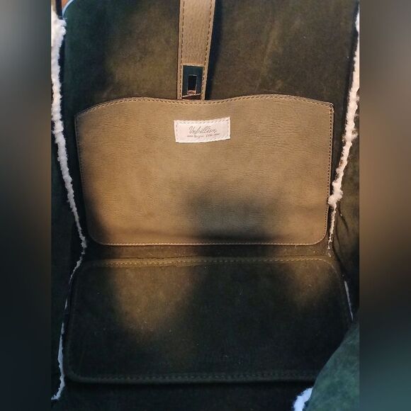 UNBILLION Fall Forest Green Depuis 1996 Tote Vegan Leather Faux Shearling Purse - Picture 7 of 13
